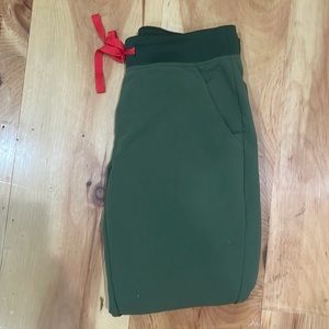 Figs Size small dark Green Jogger Scrubs